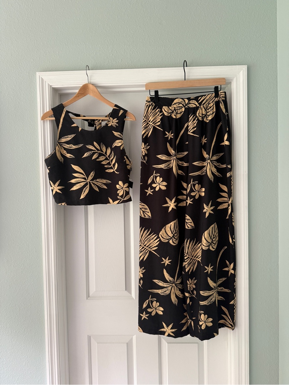 Dress Forum Black Wide Leg Pants with Gold Tropical Print